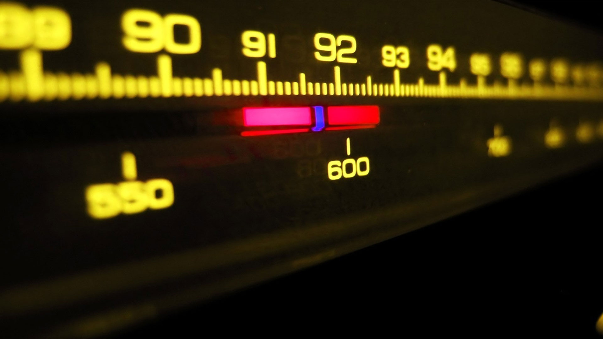Link Media Pro: Radio & Journalism Excellence